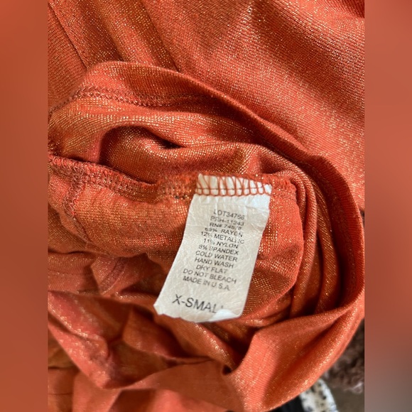 Cache Metallic Copper 3/4 Sleeve Wrap Side Ruche Top Size XS - Picture 6 of 6